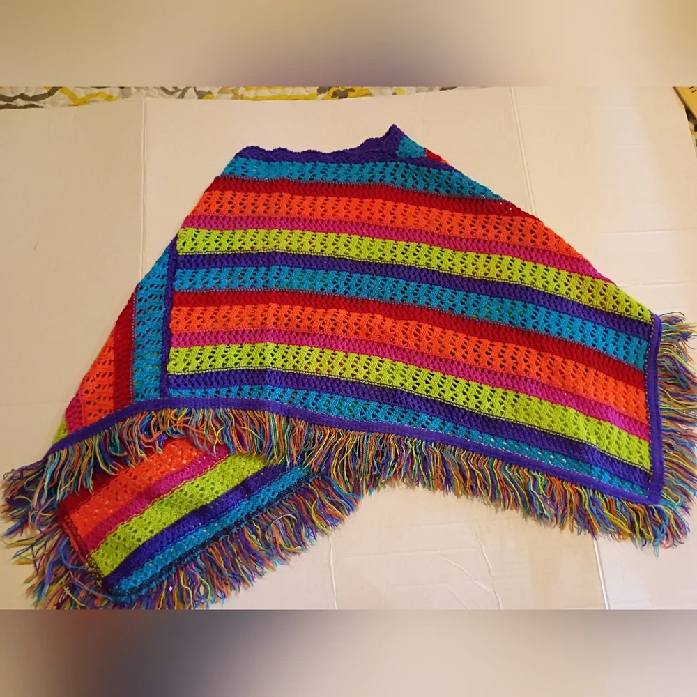 VTG Star City Girls‎ Colorful Striped Kids Poncho Sz M